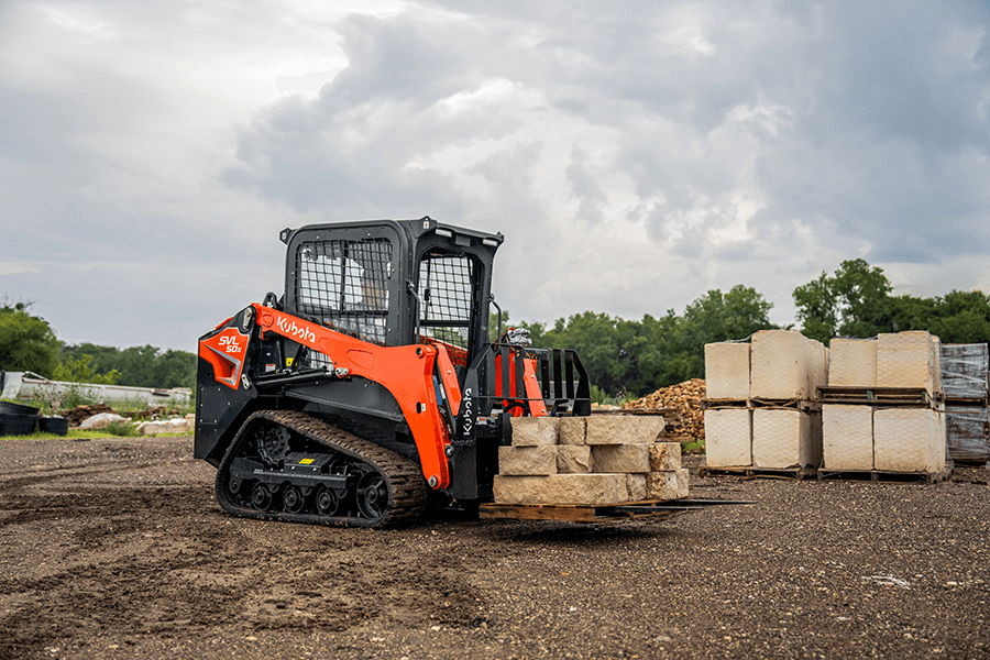kubota svl50x hauling concrete blocks