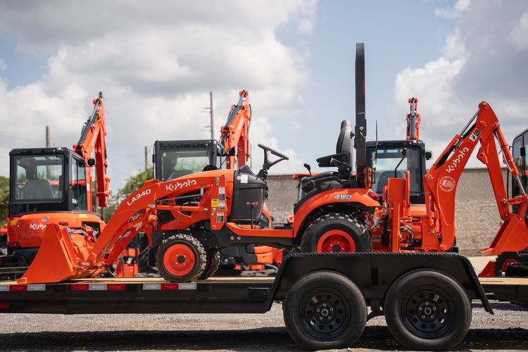 BX23s Sub-Compact Tractor Package